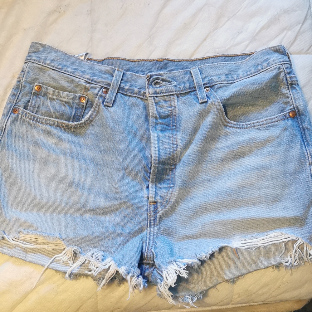 baby blue levi short shorts